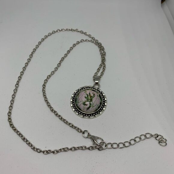 (U1) Browning Buck Necklace - Picture 3 of 5